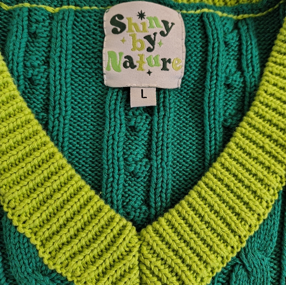 Shiny By Nature Green Cable Knit Cropped Sweater Vest Size Large - Picture 3 of 4